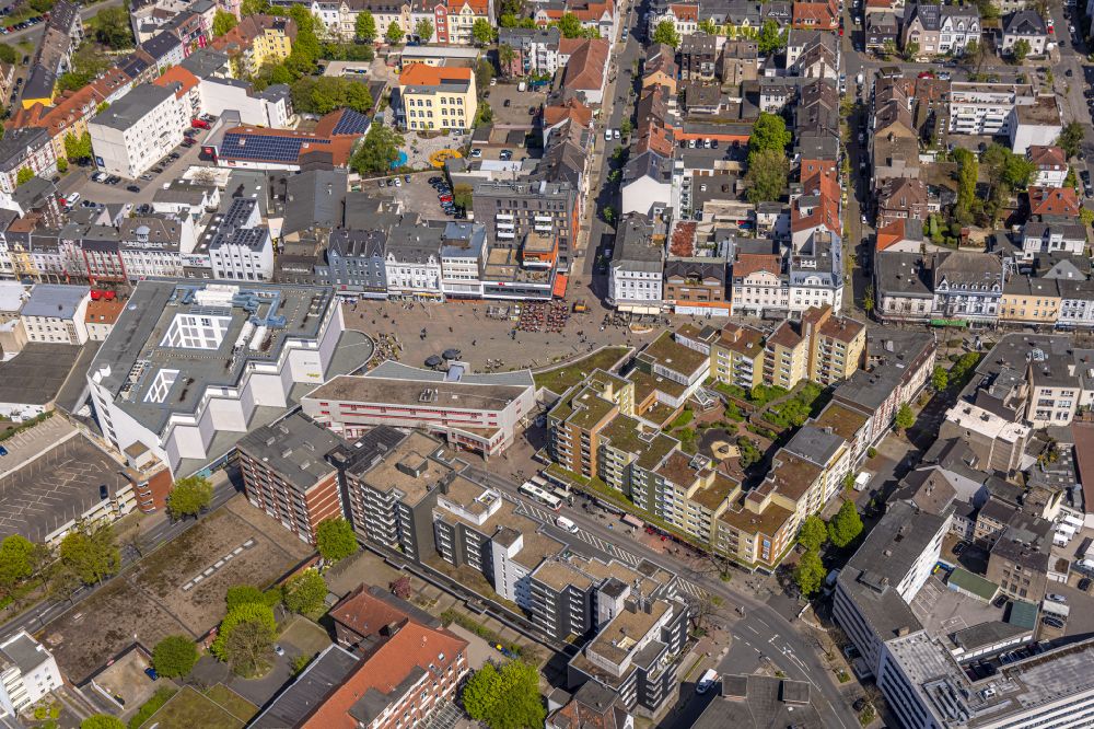 Aerial photograph Herne - Ensemble space an place Robert-Brauner-Platz in the inner city center in Herne at Ruhrgebiet in the state North Rhine-Westphalia, Germany