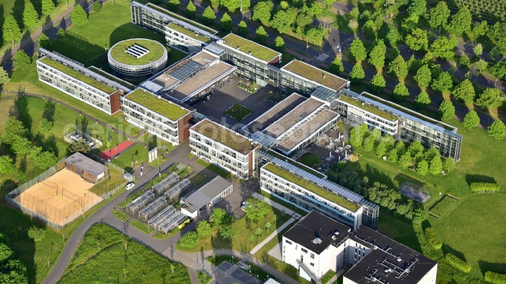Aerial photograph Remagen - Campus building of the university Hochschule Koblenz - Standort RheinAhrCampus on street Joseph-Rovan-Allee in the district Kripp in Remagen in the state Rhineland-Palatinate, Germany