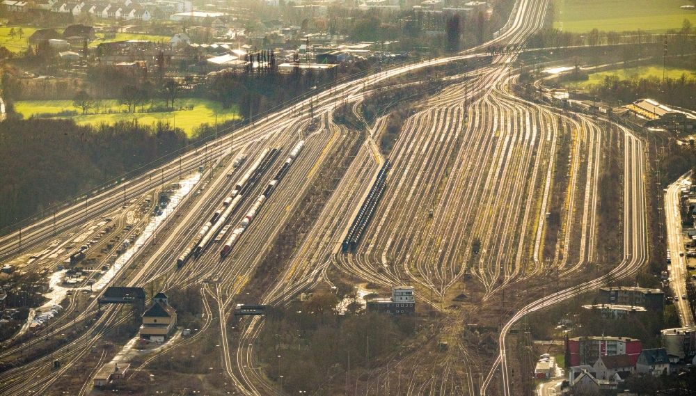 Aerial photograph Hamm - Marshalling yard and freight station of the Deutsche Bahn in Hamm in the state North Rhine-Westphalia, Germany