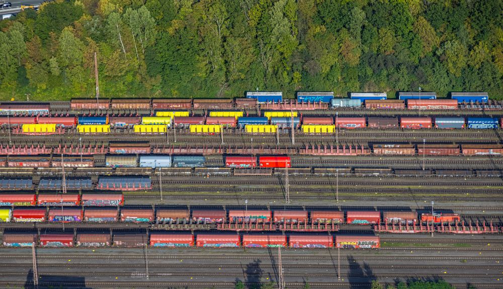 Kreuztal from the bird's eye view: Marshalling yard and freight station of the Deutsche Bahn in Kreuztal in the state North Rhine-Westphalia, Germany