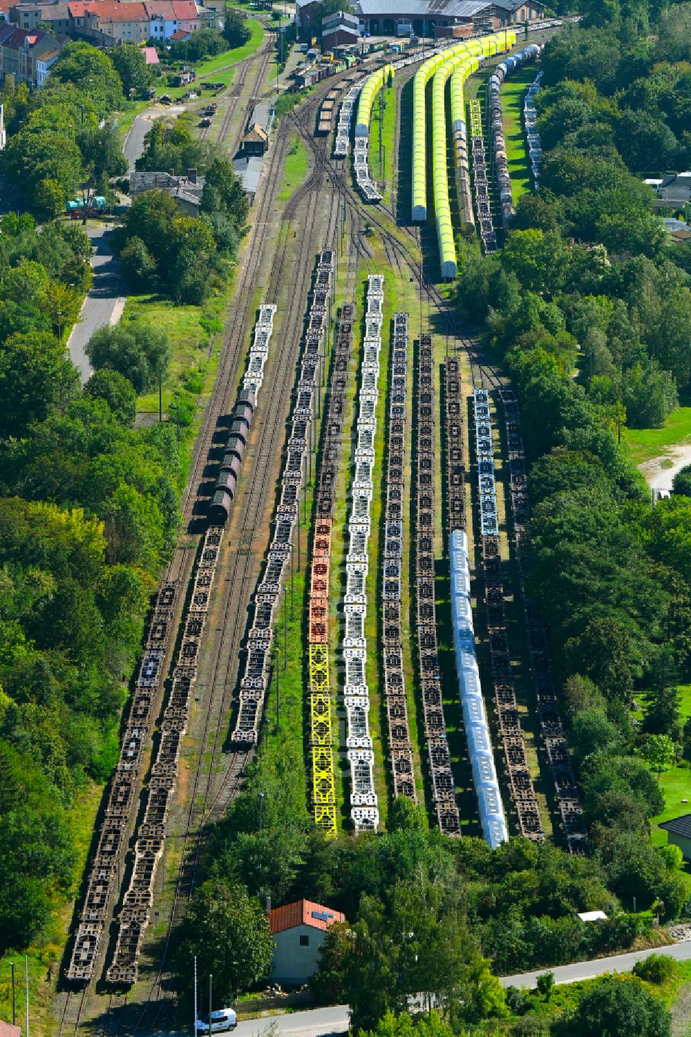 Meuselwitz from above - Marshalling yard and freight station of the Deutsche Bahn in Meuselwitz in the state Thuringia