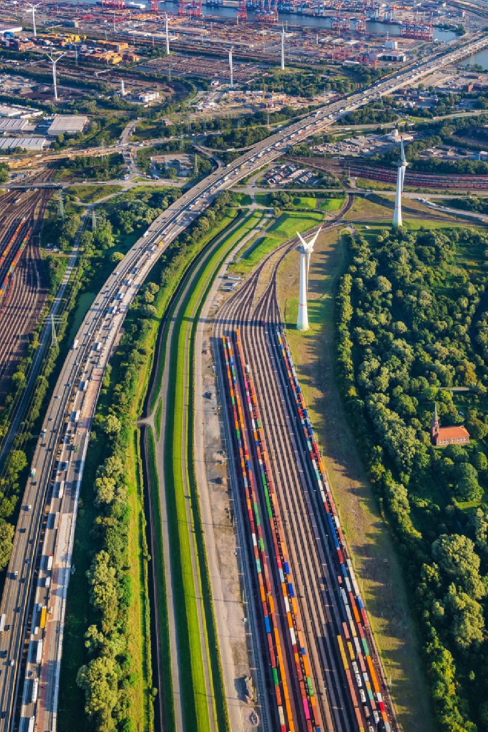 Hamburg from the bird's eye view: Marshalling yard and freight station of the Deutsche Bahn on highway A7 in the district Altenwerder in Hamburg, Germany