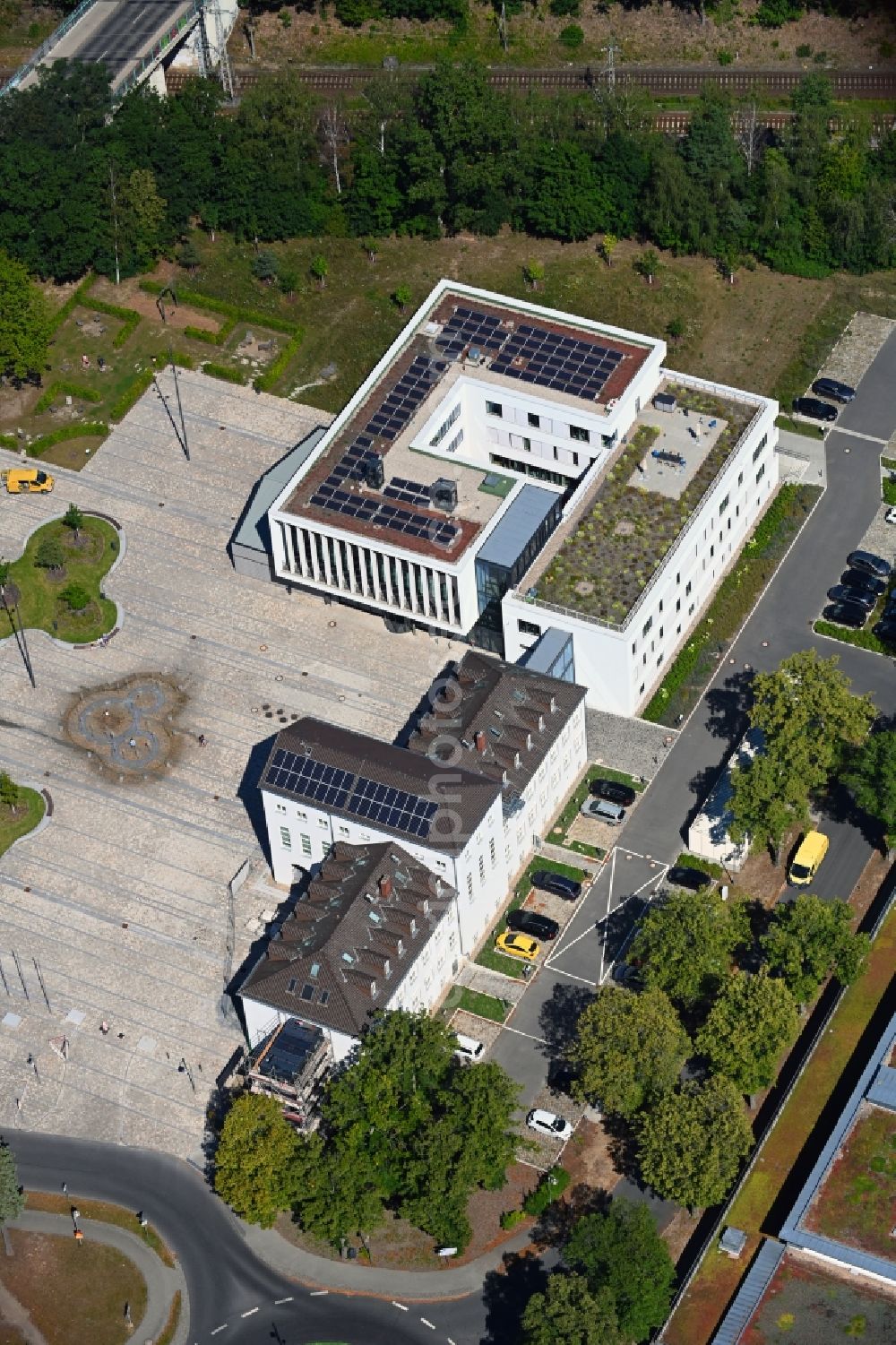 Aerial photograph Hohen Neuendorf - Town Hall building of the city administration on Triftstrasse in Hohen Neuendorf in the state Brandenburg, Germany