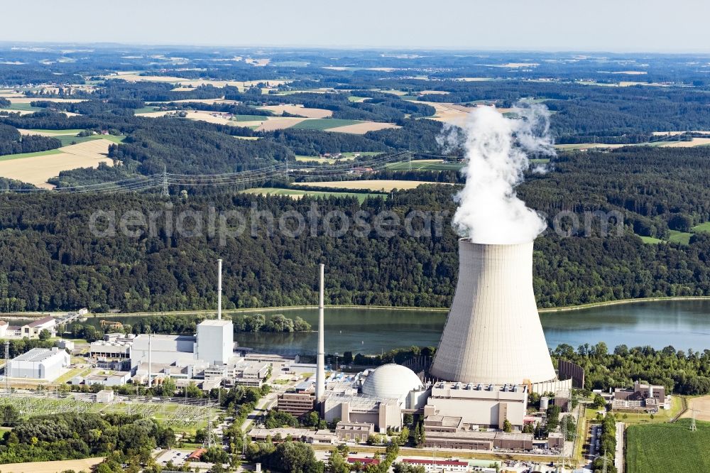 Aerial image Essenbach - Building remains of the reactor units and facilities of the NPP nuclear power plant Kernkraftwerk Isar on Dammstrasse in Essenbach in the state Bavaria, Germany
