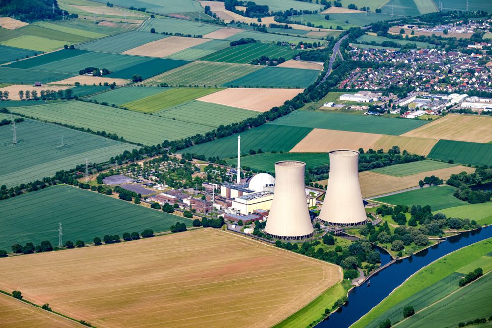 Aerial image Grohnde - Reactor blocks, cooling tower structures and facilities of the nuclear power plant in Grohnde in the state of Lower Saxony, Germany