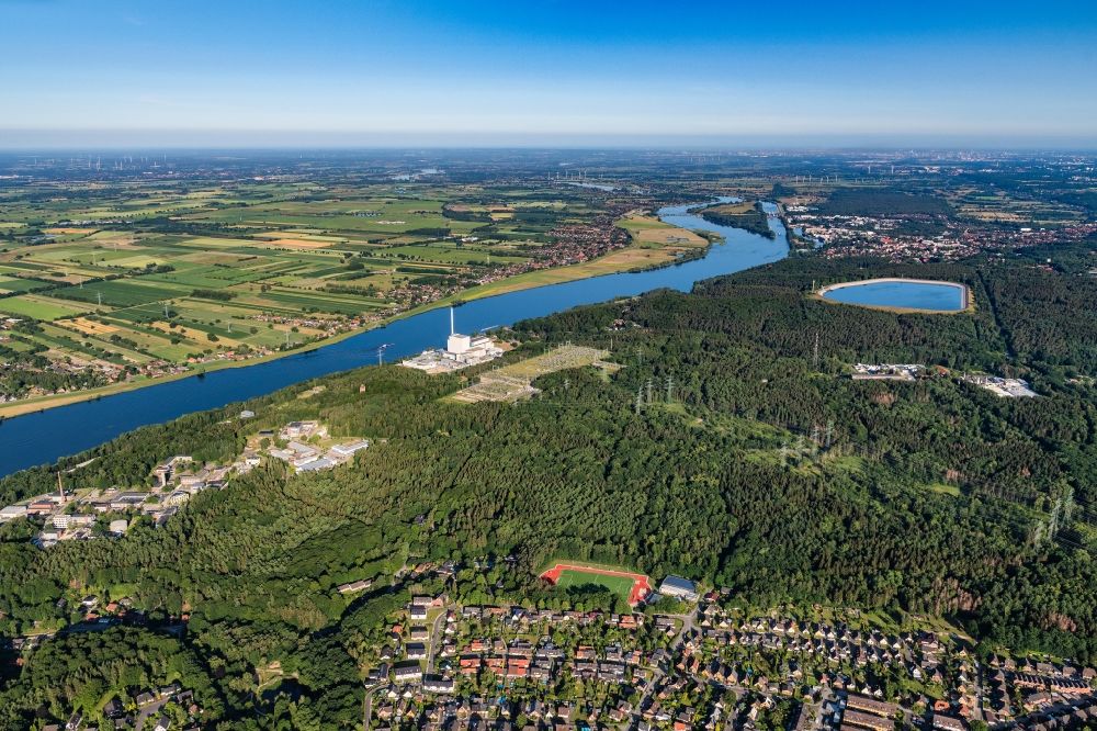 Aerial photograph Geesthacht - Building remains of the reactor units and facilities of the NPP nuclear power plant Kruemmel in Geesthacht in the state Schleswig-Holstein, Germany