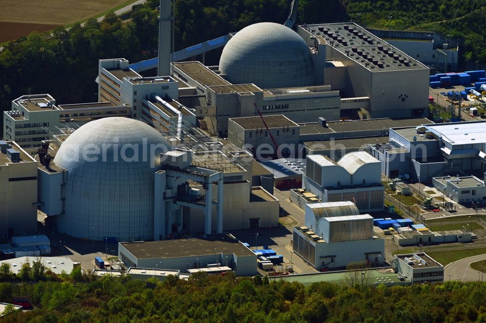 Aerial photograph Neckarwestheim - Building remains of the reactor units and facilities of the NPP nuclear power plant Keckarwestheim in Neckarwestheim in the state Baden-Wuerttemberg, Germany