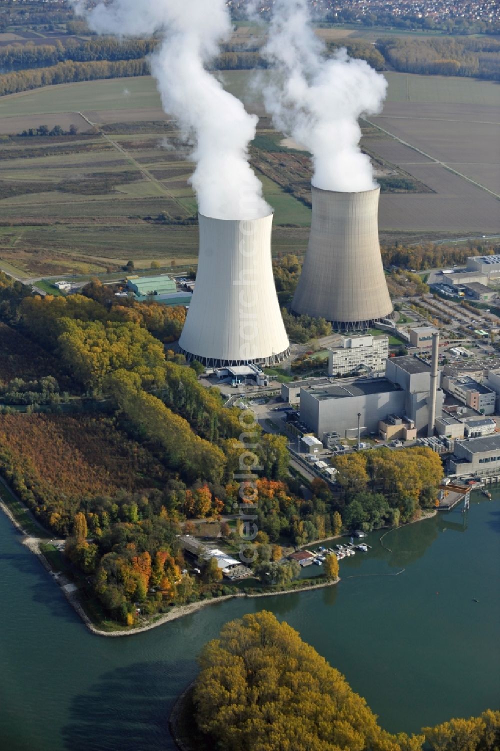 Philippsburg from above - Building remains of the reactor units and facilities of the NPP nuclear power plant of EnBW Kernkraft GmbH on Rheinschanzinsel in Philippsburg in the state Baden-Wuerttemberg, Germany