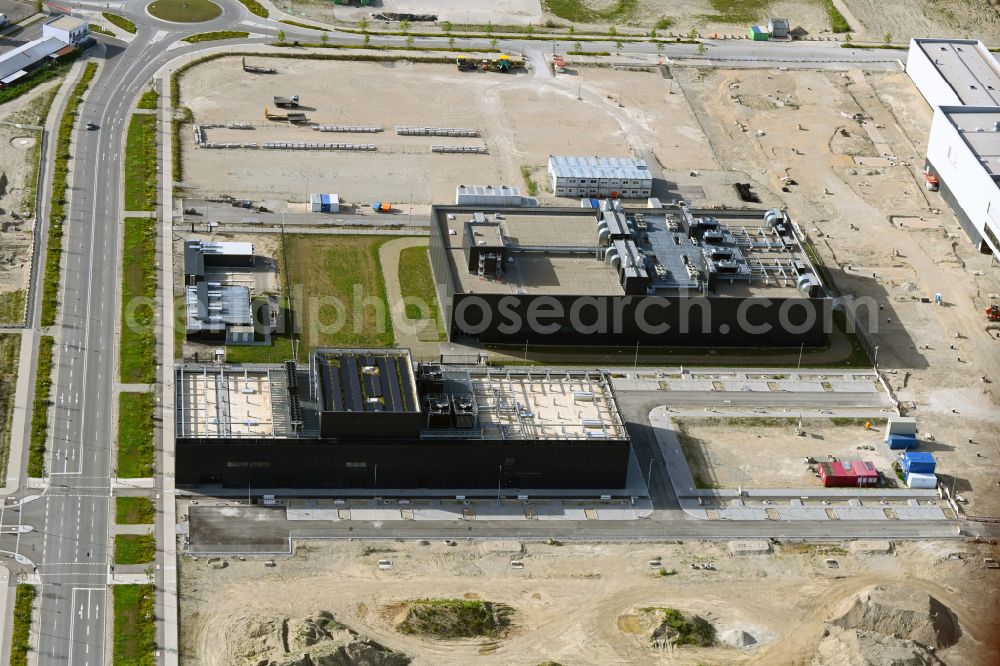 Ingolstadt from above - Data center building and online data processing hub and energy center in the development area of the industrial wasteland IN-Campus in the district Niederfeld in Ingolstadt in the state Bavaria, Germany