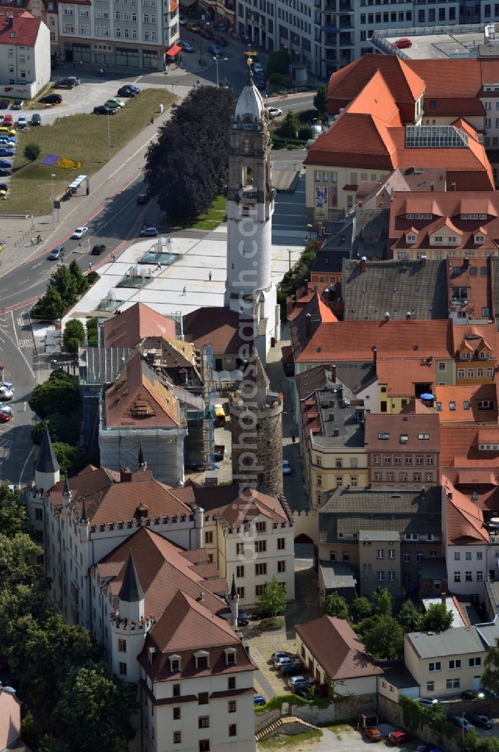 Aerial image Bautzen - View Reichenturm in downtown Bautzen in Saxony. Like many of the other towers of the city of Bautzen he was a part of the expansion of the inner city wall in 14-15. Century. It is located on the eastern edge of the Old Town, is the culmination of the rich street and stands on the Corn Market