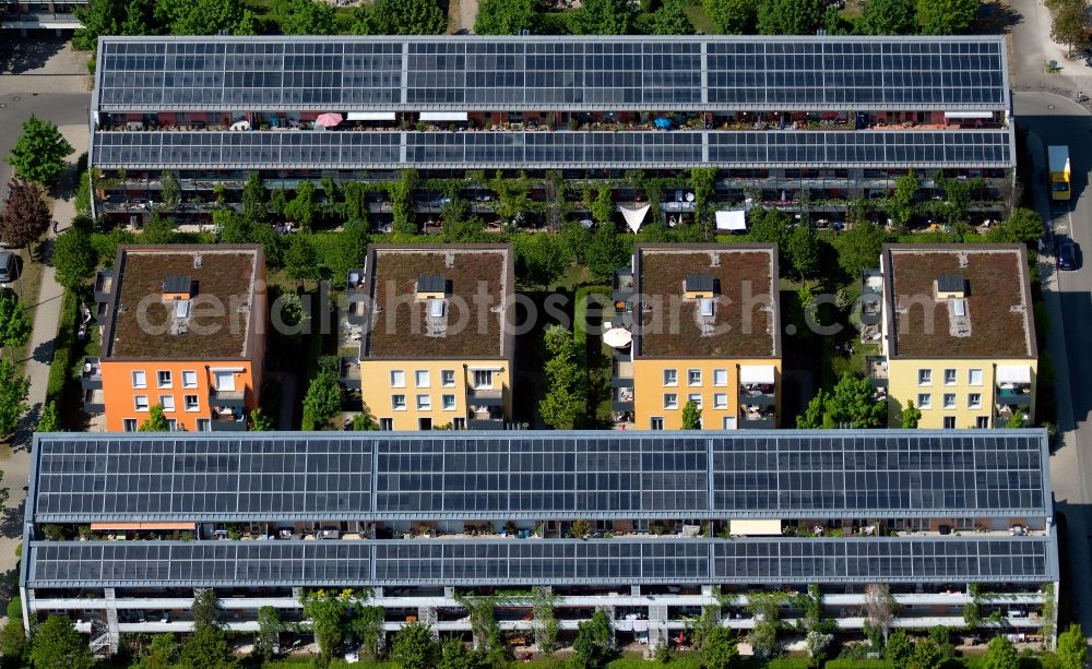 München from above - Residential area of a??a??a row house settlement with solar roofs on the Centa-Herker-Bogen in Schwabing-West in Munich in the state Bavaria, Germany