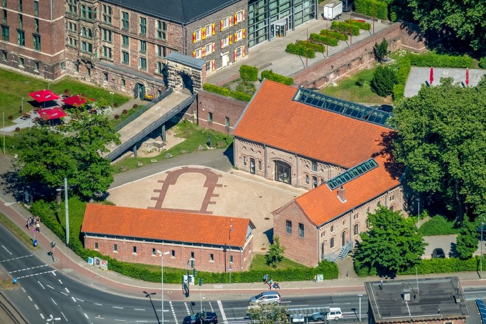 Gladbeck from above - Bailey and the Renaissance palace Horst in Gelsenkirchen in North Rhine-Westphalia