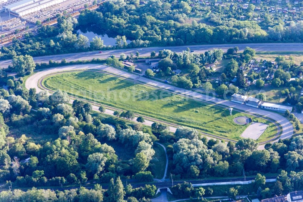 Aerial photograph Karlsruhe - Racetrack racecourse - trotting Knielinger Pferderennbahn in the district Knielingen in Karlsruhe in the state Baden-Wuerttemberg, Germany