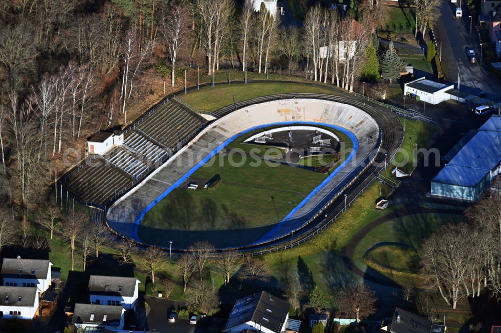 Aerial image Gera - Racetrack racecourse - Velodrome on street Am Martinsgrund in the district Kolba in Gera in the state Thuringia, Germany