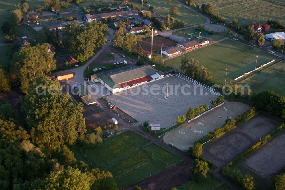 Aerial image Billigheim-Ingenheim - Racetrack racecourse - trotting Billigheim in Billigheim-Ingenheim in the state Rhineland-Palatinate