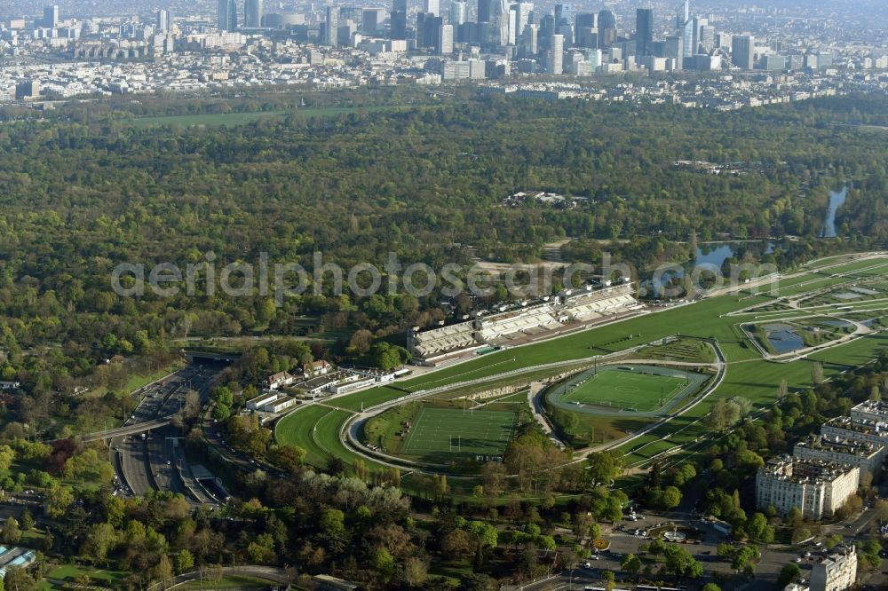 Aerial image Paris - Racetrack racecourse - trotting Hippodrome Auteuil on Route d'Auteuil aux Lacs in Paris in Ile-de-France, France