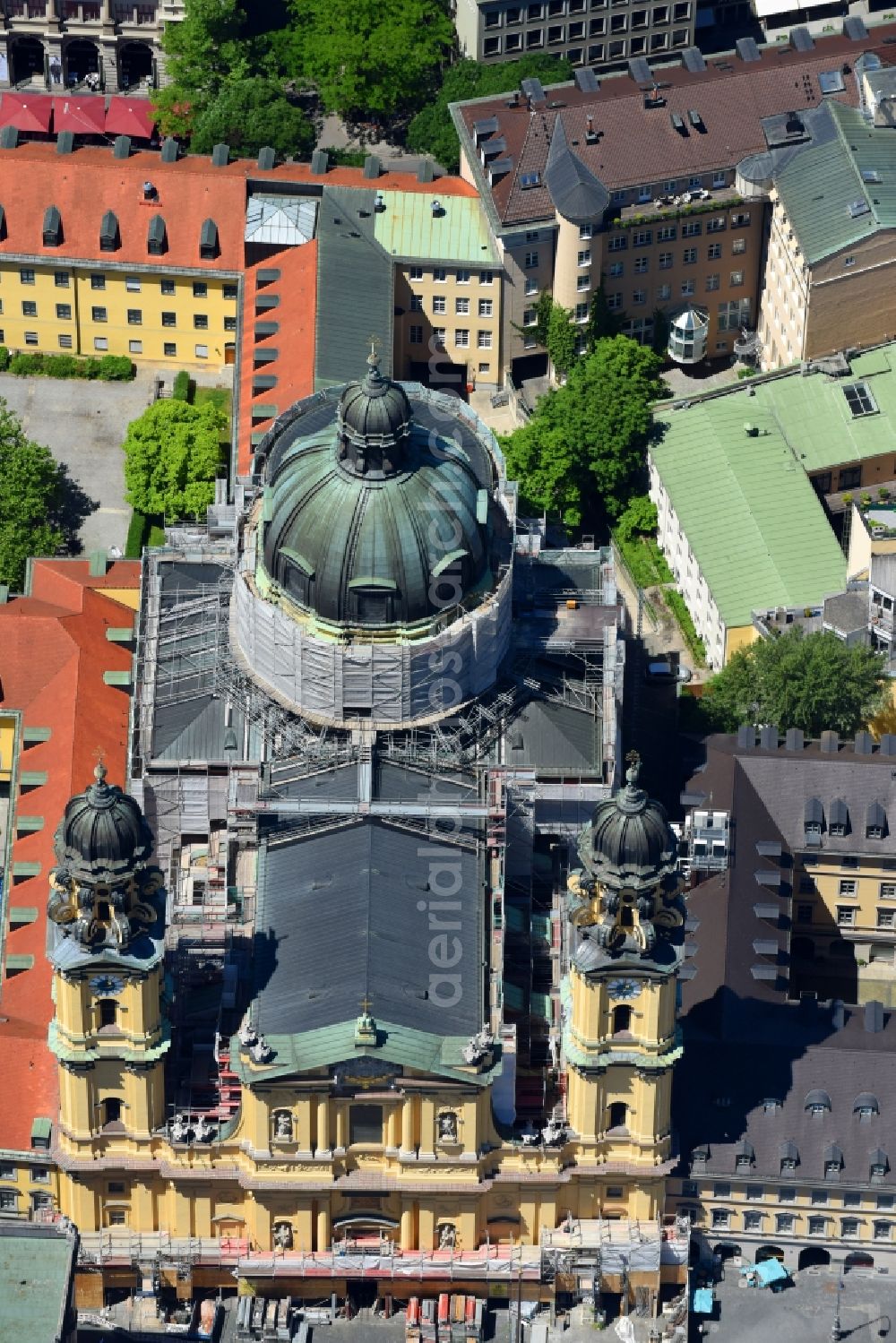 Aerial image München - Church building in the Theatinerkirche also Catholic Collegiate Church of St. Cajetan called in Munich in Bavaria