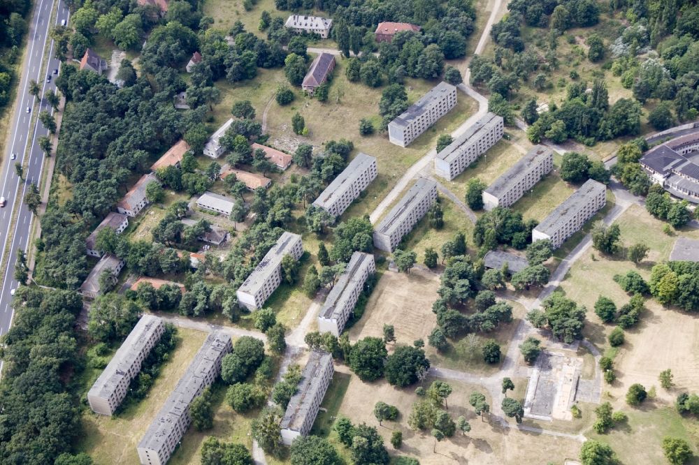 Wustermark OT Elstal from the bird's eye view: Remains of the Olympic village s and later built during the Russian occupation of post-war block - houses for army personnel in Elstal in Brandenburg
