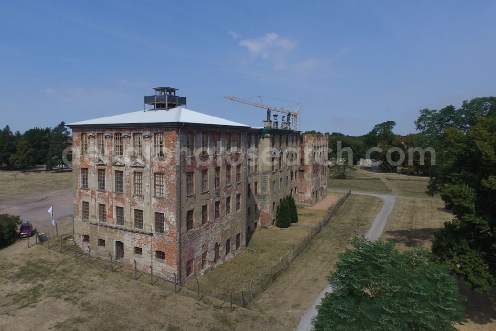 Aerial photograph Zerbst/Anhalt - Remains of the ruins of the palace grounds of the former castle Zerbster Schloss in Zerbst/Anhalt in the state Saxony-Anhalt, Germany