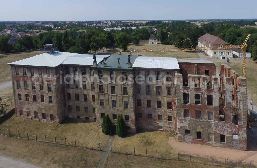 Aerial image Zerbst/Anhalt - Remains of the ruins of the palace grounds of the former castle Zerbster Schloss in Zerbst/Anhalt in the state Saxony-Anhalt, Germany
