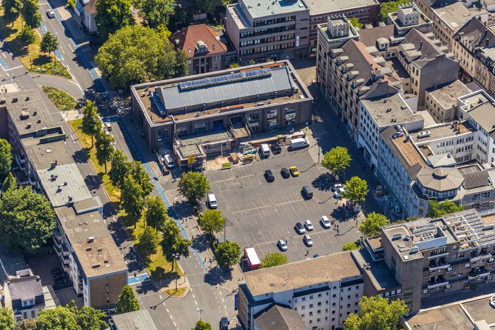 Gelsenkirchen from above - Revitalization and expansion construction at the building complex of the shopping center of Markthalle on Springestrasse - Springemarkt in the district Buer in Gelsenkirchen in the state North Rhine-Westphalia, Germany