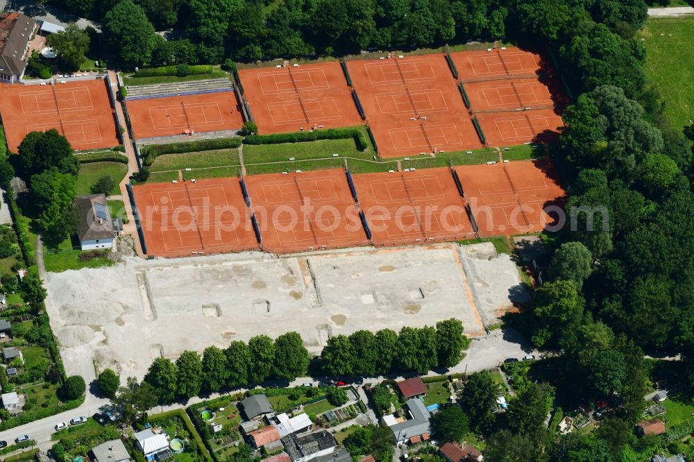 Aerial image Augsburg - Tennis court sports field of TC Augsburg on Professor-Steinbacher-Strasse in Augsburg in the state Bavaria, Germany