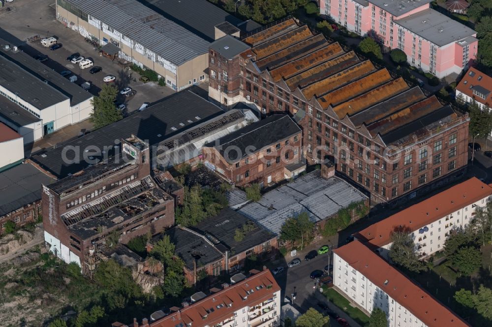Aerial image Leipzig - Ruin the buildings and halls of the former Kammgarnspinnerei Stoer & Co.AG on Erich-Zeigner-Allee in the district Plagwitz in Leipzig in the state Saxony, Germany