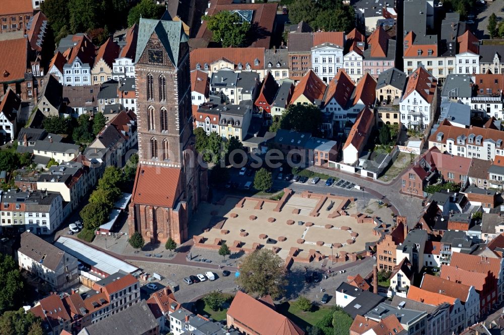 Aerial image Wismar - Ruins of church building St. Marien in Wismar in the state Mecklenburg - Western Pomerania, Germany