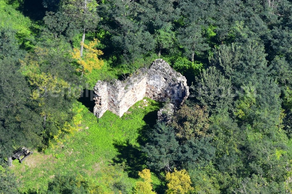 Aerial photograph Kaptalantoti - Ruins of church building Sabar Hill church in Kaptalantoti in Wesprim, Hungary