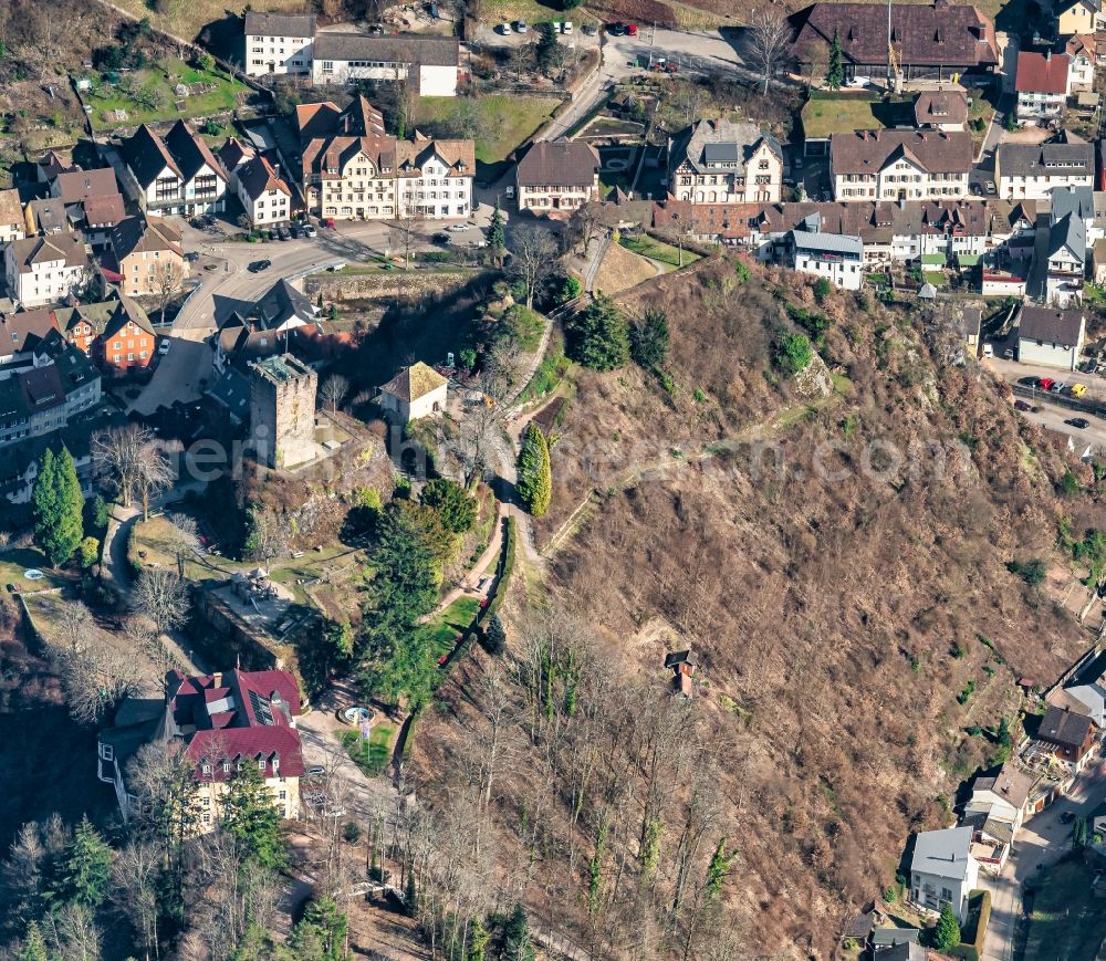 Aerial photograph Hornberg - Ruins and vestiges of the former castle with Burghotel in Hornberg in the state Baden-Wuerttemberg, Germany