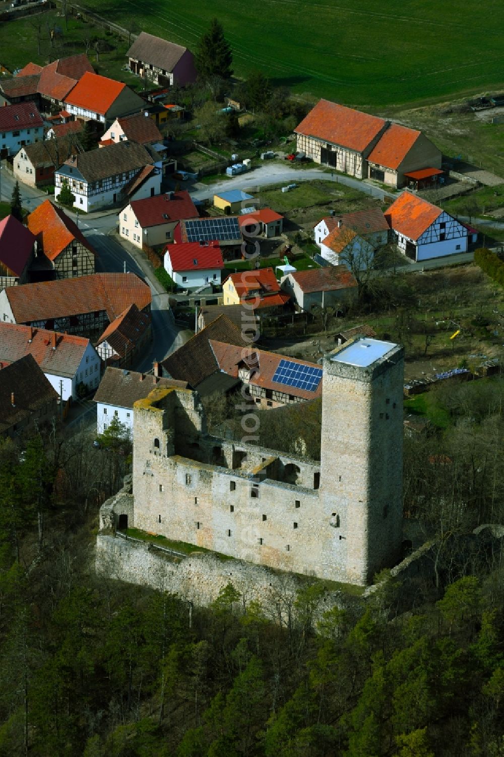 Ehrenstein from above - Ruins and vestiges of the former castle and fortress Ehrenstein in Ehrenstein in the state Thuringia, Germany