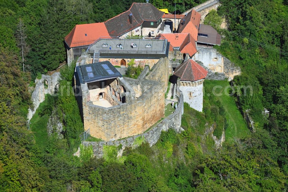 Rechberg from the bird's eye view: Ruins and vestiges of the former castle Hohenrechberg in Rechberg in the state Baden-Wuerttemberg, Germany