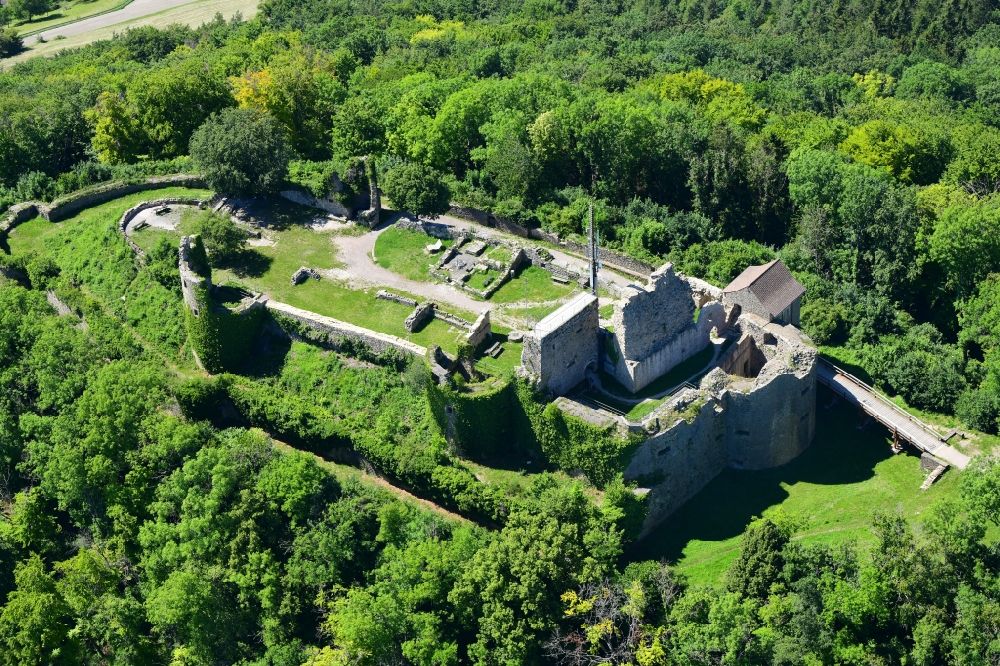 Aerial image Küssaberg - Ruins and vestiges of the former castle Kuessaburg in Kuessaberg in the state Baden-Wuerttemberg, Germany