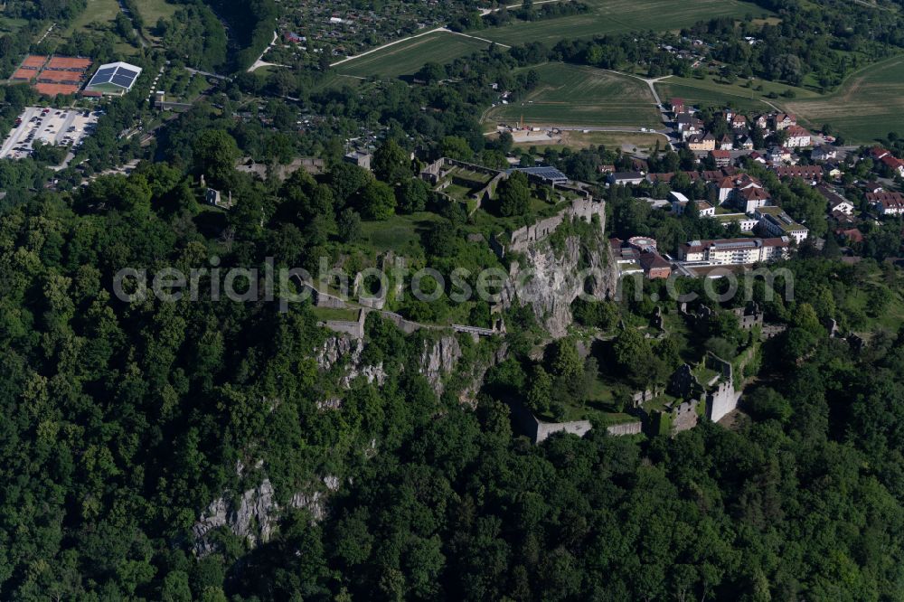 Singen (Hohentwiel) from the bird's eye view: Ruins and vestiges of the former castle in the district Hohentwiel in Singen (Hohentwiel) in the state Baden-Wuerttemberg, Germany