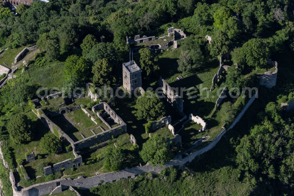 Aerial image Singen (Hohentwiel) - Ruins and vestiges of the former castle in the district Hohentwiel in Singen (Hohentwiel) in the state Baden-Wuerttemberg, Germany
