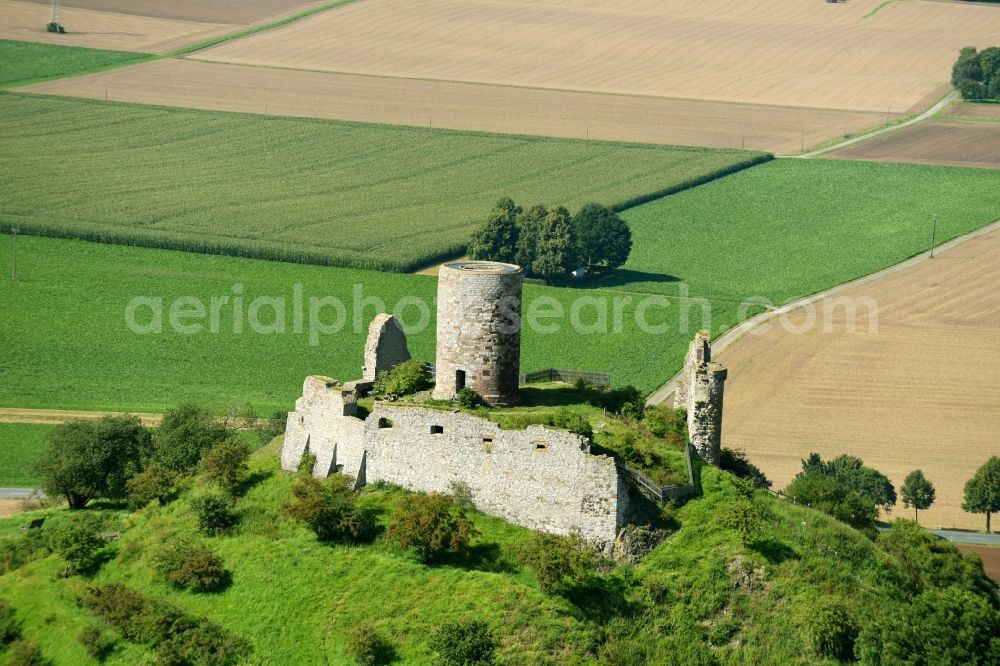Warburg from the bird's eye view: Ruins and vestiges of the former castle and fortress Burgruine Desenberg in Warburg in the state North Rhine-Westphalia, Germany