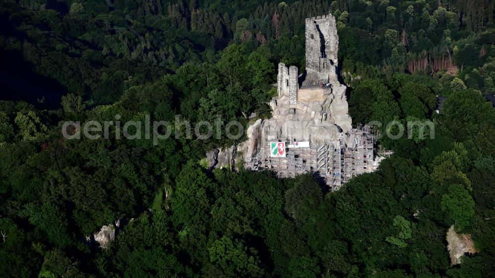 Königswinter from the bird's eye view: Ruins and vestiges of the former castle and fortress with scaffolding for renovation and the restaurant Drachenfels on Drachenfels in Koenigswinter in the state North Rhine-Westphalia, Germany