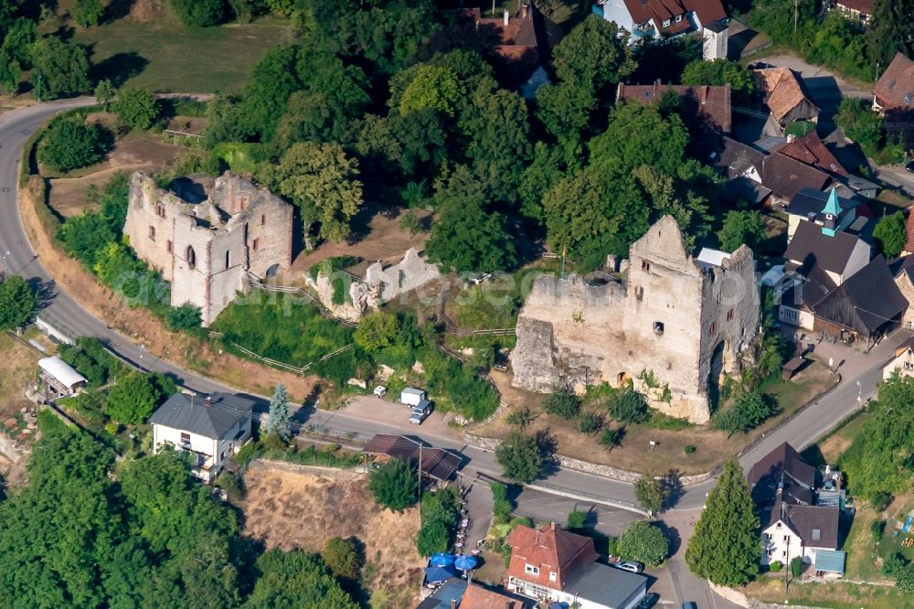 Teningen from the bird's eye view: Ruins and vestiges of the former castle and fortress Landeck in Teningen in the state Baden-Wurttemberg, Germany
