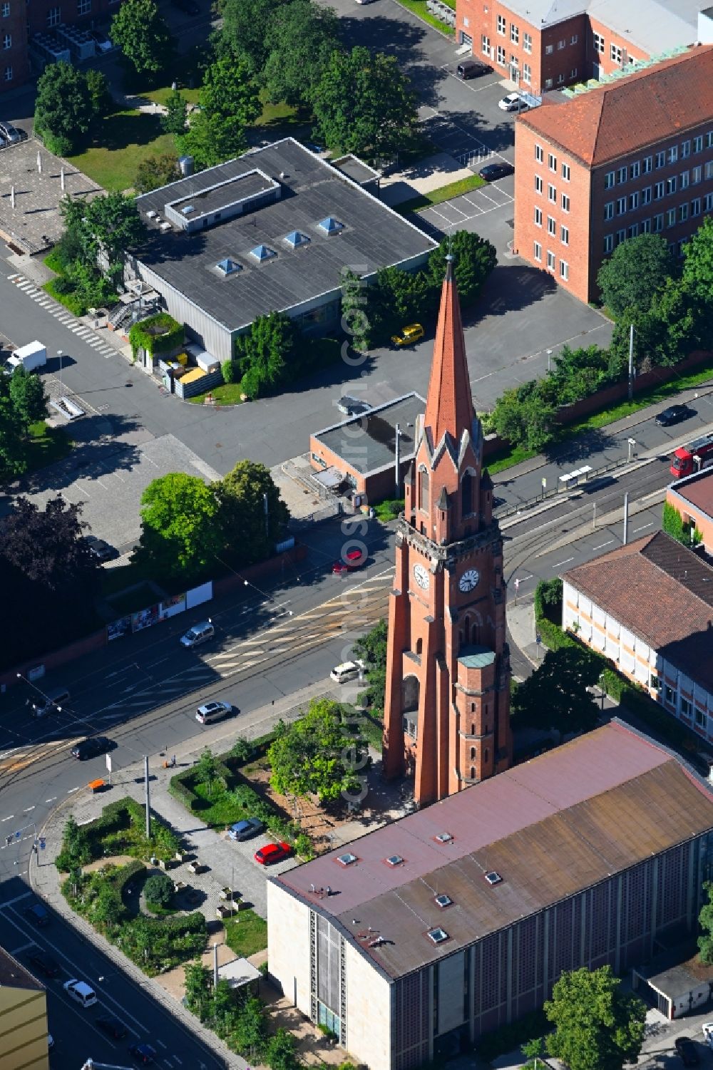 Nürnberg from the bird's eye view: Ruins of church building Chirstuskirche on Landgrabenstrasse in the district Steinbuehl in Nuremberg in the state Bavaria, Germany