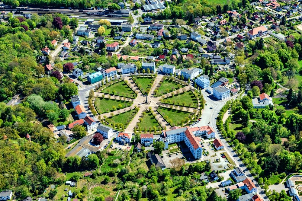 Aerial image Putbus - Round park Circus in the district of Pastitz in Putbus in the federal state Mecklenburg-West Pomerania