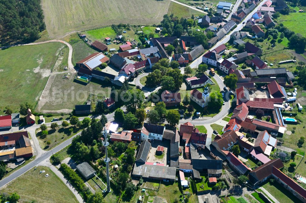 Aerial photograph Alt Bork - Village view with radiating round - shaped farmsteads and residential buildings in the center of the village in Alt Bork in the state Brandenburg, Germany