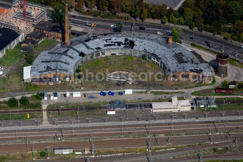 Leipzig from above - Ruins of the round shed of the railway depot of Deutsche Bahn in the district of Abtnaundorf in Leipzig in the state of Saxony