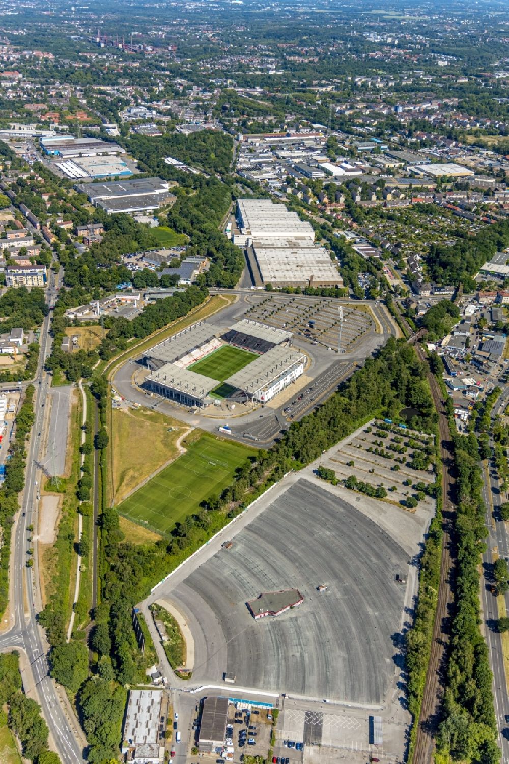 Aerial photograph Essen - RWE - Red-White Stadium in Essen in North Rhine-Westphalia