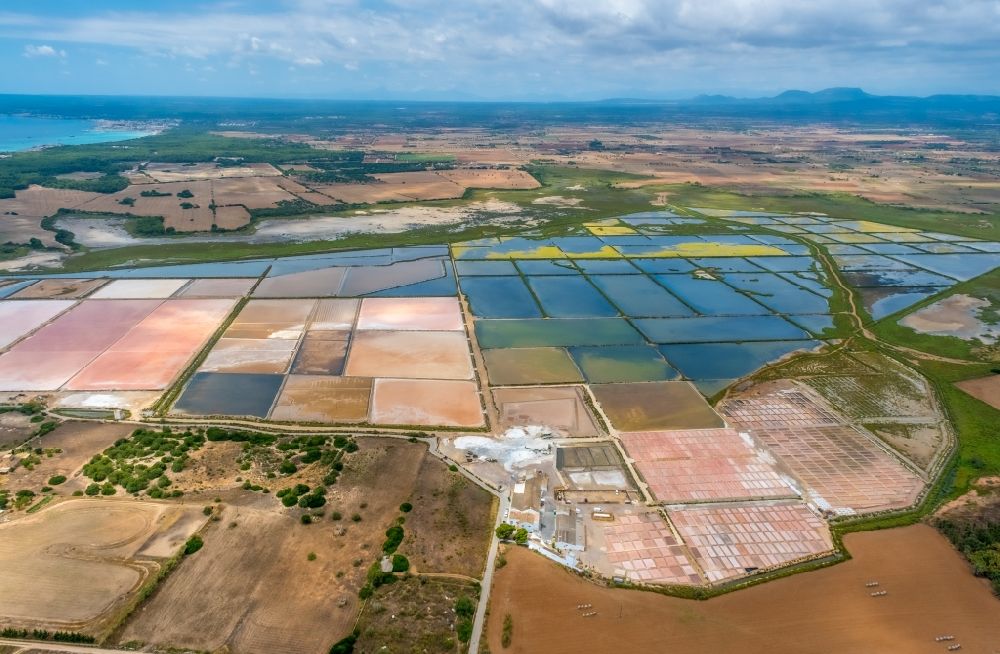 Llucmajor from the bird's eye view: Brown - white salt pans for salt extraction in Llucmajor in Balearic Islands, Spain