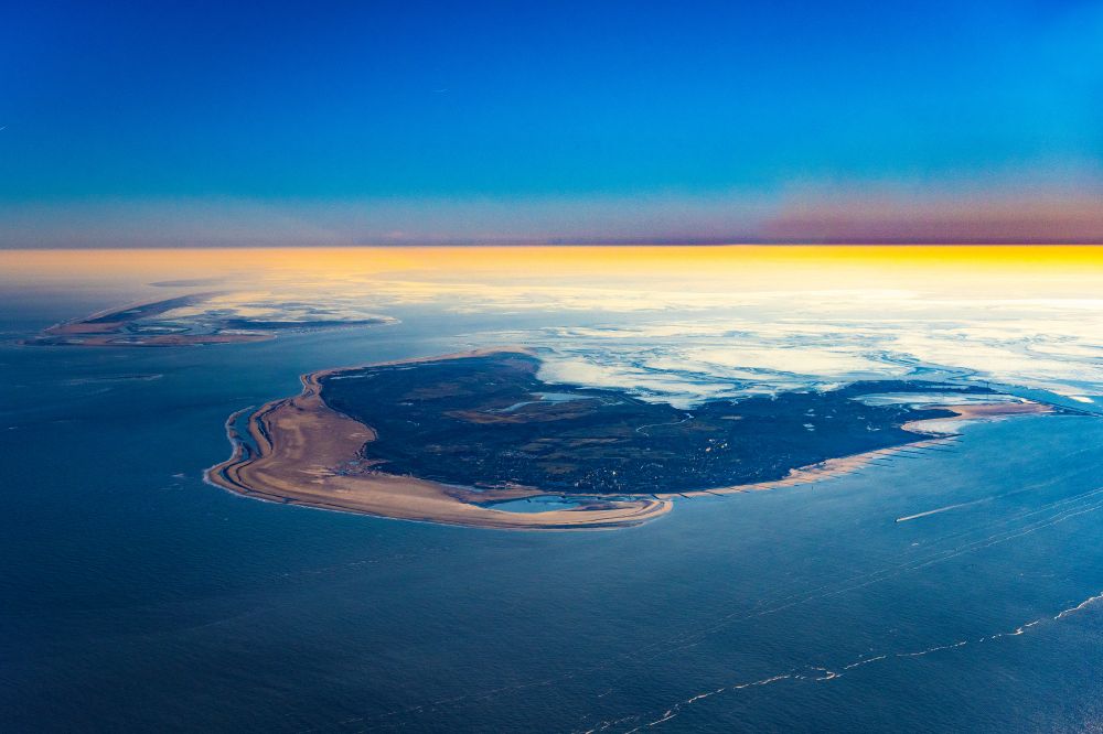 Aerial image Borkum - Sandy coastline with Natural bay on the North Sea Island Borkum at the first light, in the state Lower Saxony