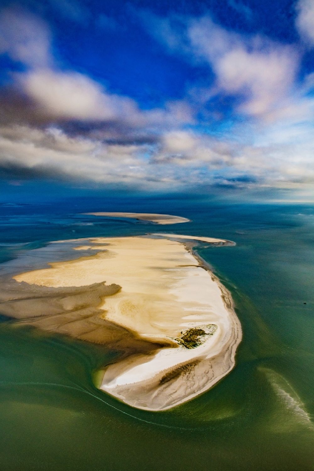 Norderoogsand from the bird's eye view: Sandbank Norderoogsand in the Wadden Sea of a??a??the North Sea in the state Schleswig-Holstein, Germany