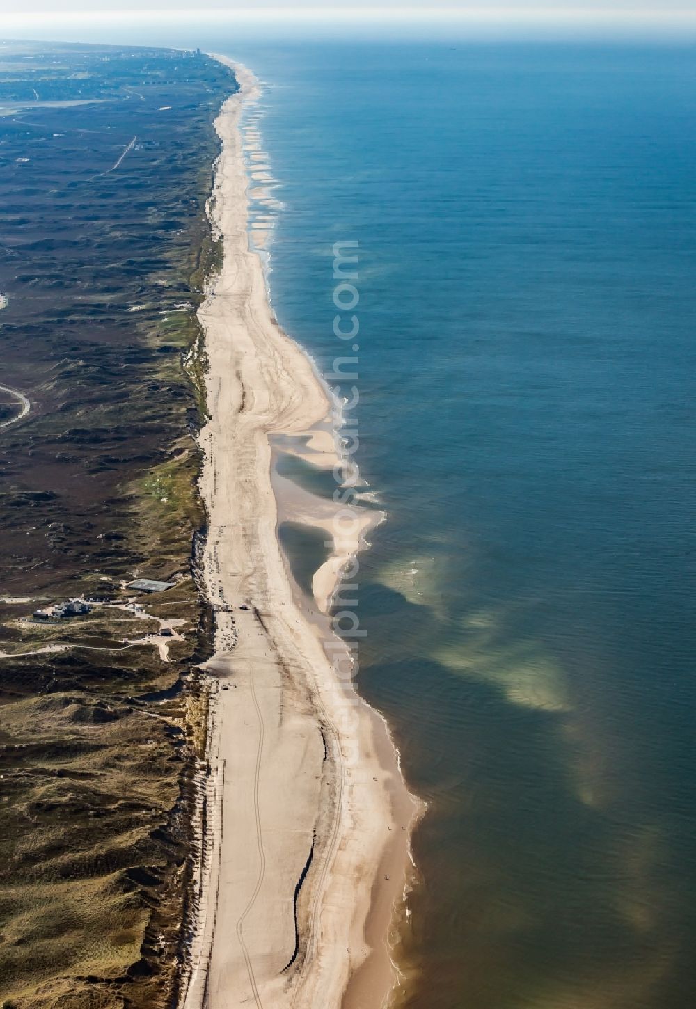 List from the bird's eye view: Beach landscape along the in the district Ellenbogen in List in the state Schleswig-Holstein, Germany