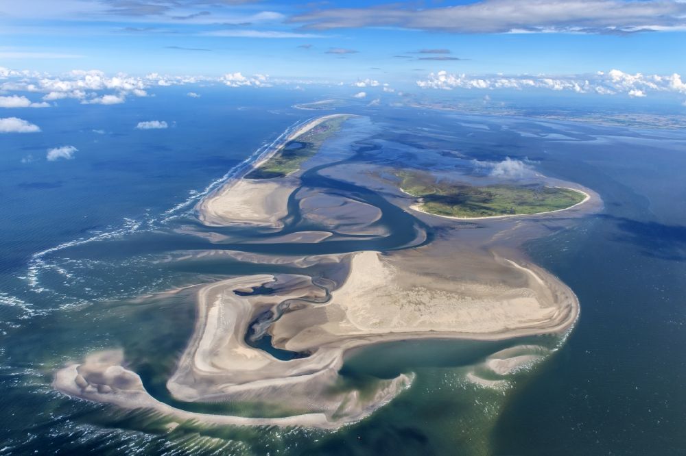 Aerial image Juist - Beach landscape on the Island of Juist Memmert,Kachelotplate in the state Lower Saxony