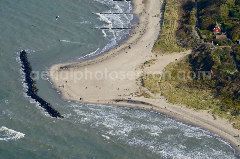 Ahrenshoop from the bird's eye view: Beach landscape along the of Baltic Sea in the district Althagen in Ahrenshoop in the state Mecklenburg - Western Pomerania, Germany