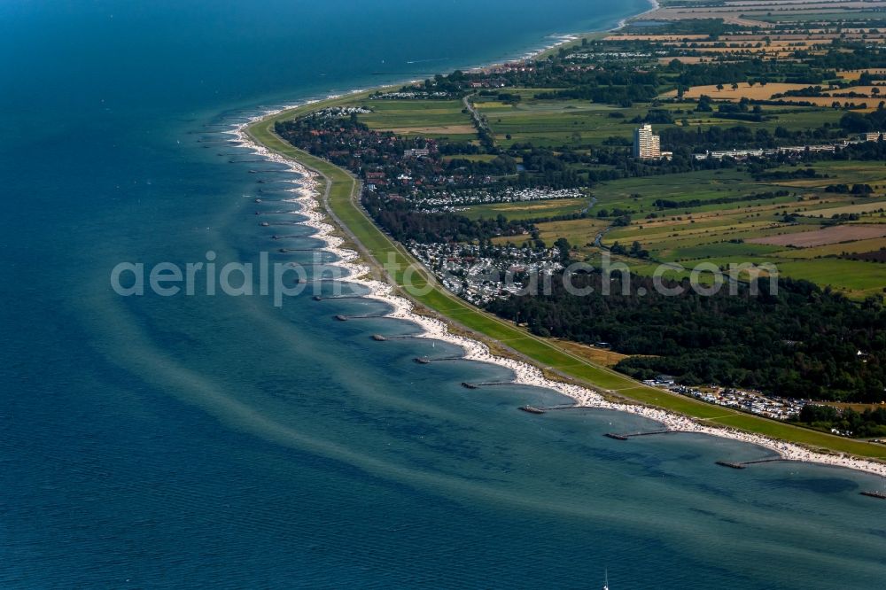Aerial photograph Wisch - Beach landscape along the on the Baltic Sea in the district Heidkoppel in Wisch in the state Schleswig-Holstein, Germany